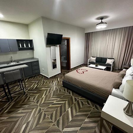 Hotel Monarca Salvaleón de Higüey Esterno foto