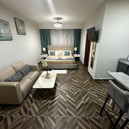 Hotel Monarca Salvaleón de Higüey Esterno foto