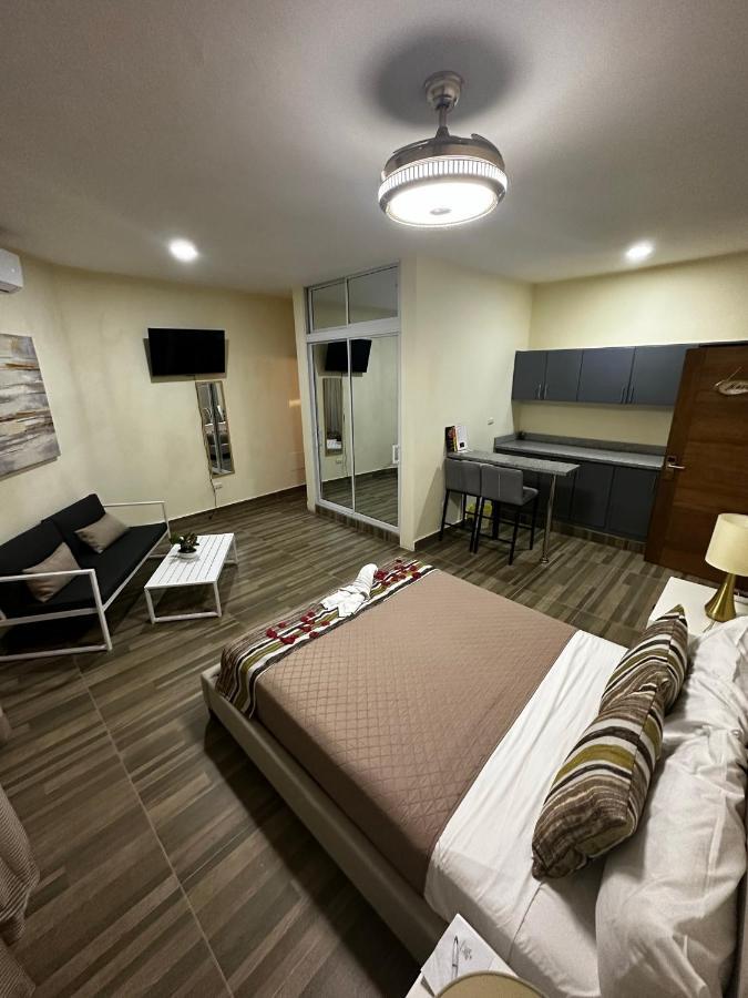 Hotel Monarca Salvaleón de Higüey Esterno foto