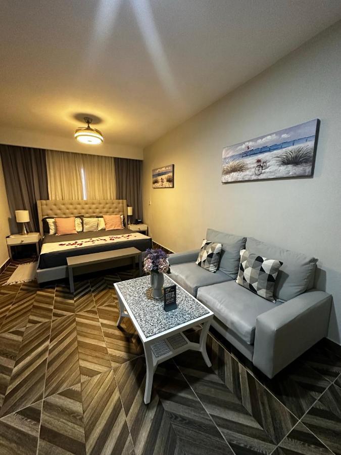 Hotel Monarca Salvaleón de Higüey Esterno foto