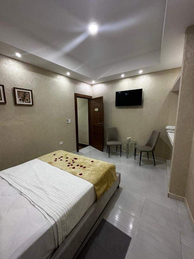 Hotel Monarca Salvaleón de Higüey Esterno foto