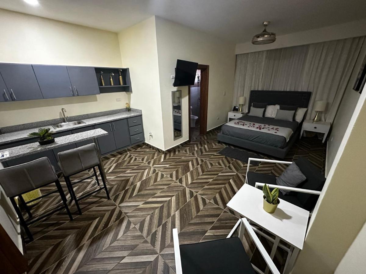 Hotel Monarca Salvaleón de Higüey Esterno foto